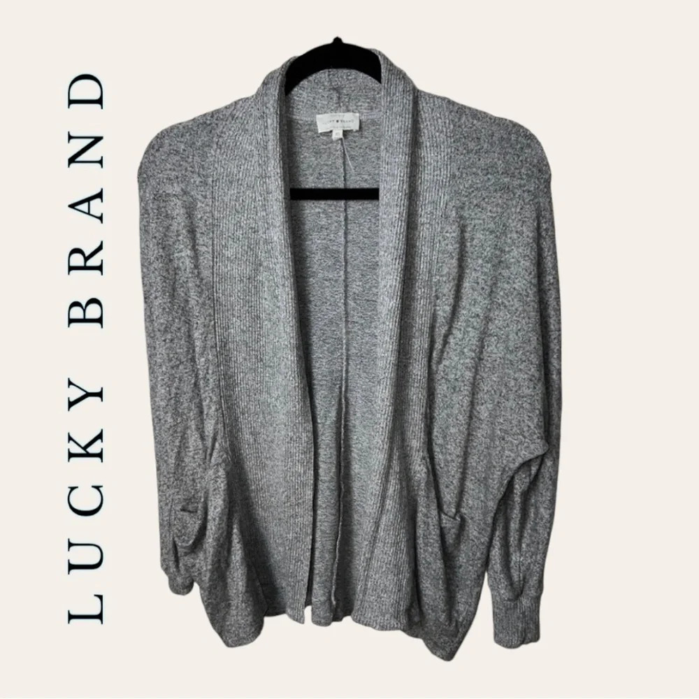 0257. LUCKY BRAND LONG SLEEVE CARDIGAN GRAY IN COLOR SIZE XSMALL MID LENGTH